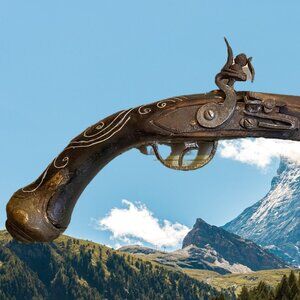 early 1800s Flintlock gun(MAKE OFFER)